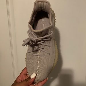 Sesame yeezys